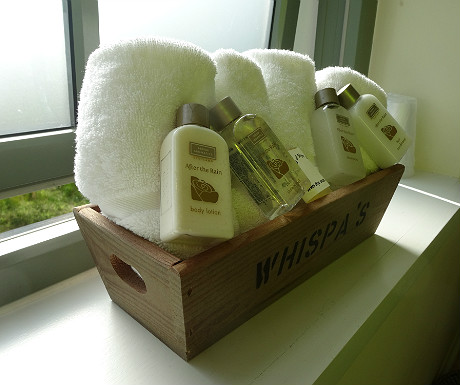 Canowindra toiletries