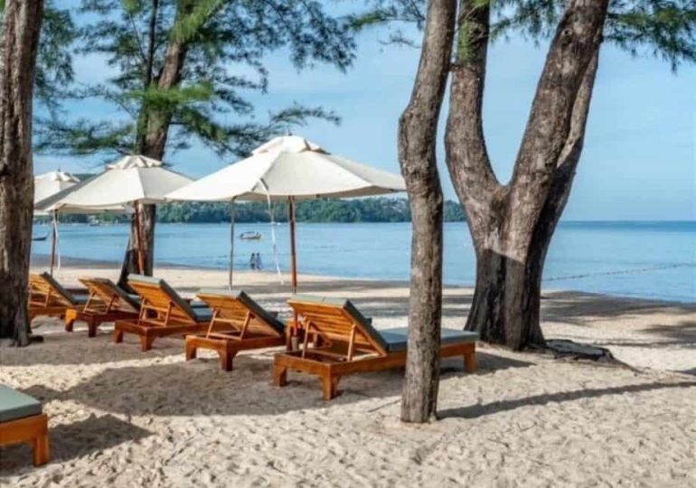 Review: Amora Beach Resort, Phuket, Thailand