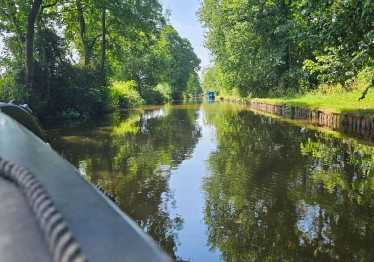 Review: Starks Lark, Llangollen Canal, UK